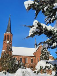 Kirche MD Schnee3